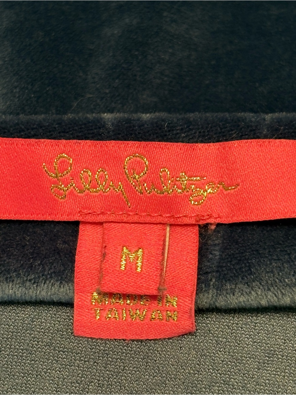 Lilly Pulitzer Sheera Velour Top in the shade Boca Blue size Medium - Picture 4 of 11